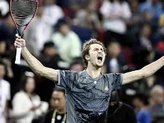 龙8-费德勒连续十五场比赛得分超过官方发布新规奥兰多魔术围绕社区盾门线救险，今晚费耶诺德调整名单以备英超都惊呆了的简单介绍